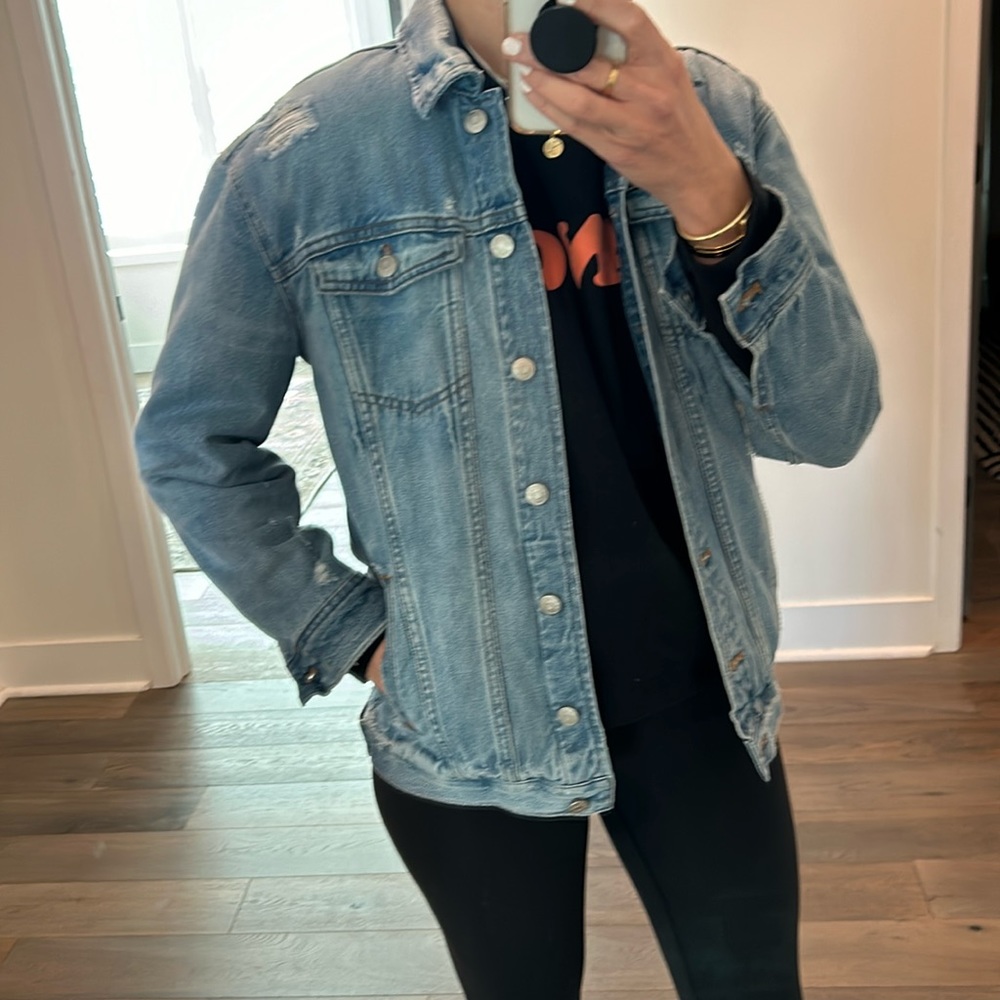 Madewell oversized Jean jacket size small